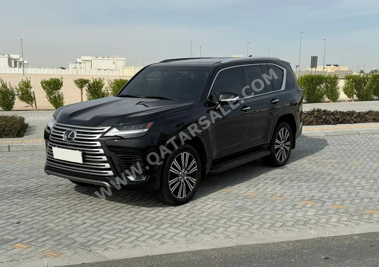Lexus  LX  600 Luxury  2022  Automatic  85,000 Km  6 Cylinder  Four Wheel Drive (4WD)  SUV  Black  With Warranty