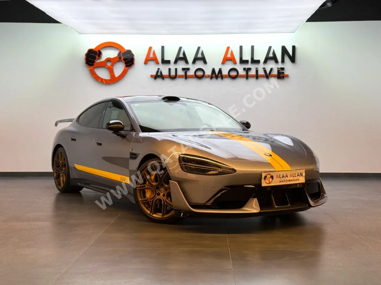 Xiaomi  SU7  Ultra  2025  Automatic  0 Km  0 Cylinder  All Wheel Drive (AWD)  Sedan  Gray  With Warranty