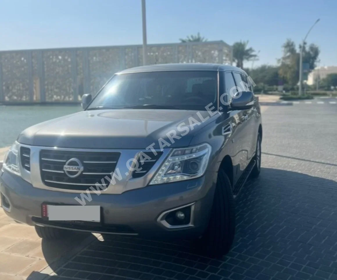 Nissan Patrol SE 2015 Automatic 146,000 Km 8 Cylinder Four Wheel Drive (4WD) SUV Gray Metallic