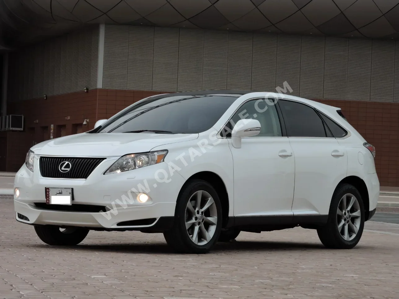 Lexus RX 350 2010 Automatic 154,000 Km 6 Cylinder Four Wheel Drive (4WD) SUV White