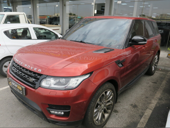 Land Rover  Range Rover  Sport  2014  Automatic  130,000 Km  8 Cylinder  Four Wheel Drive (4WD)  SUV  Red