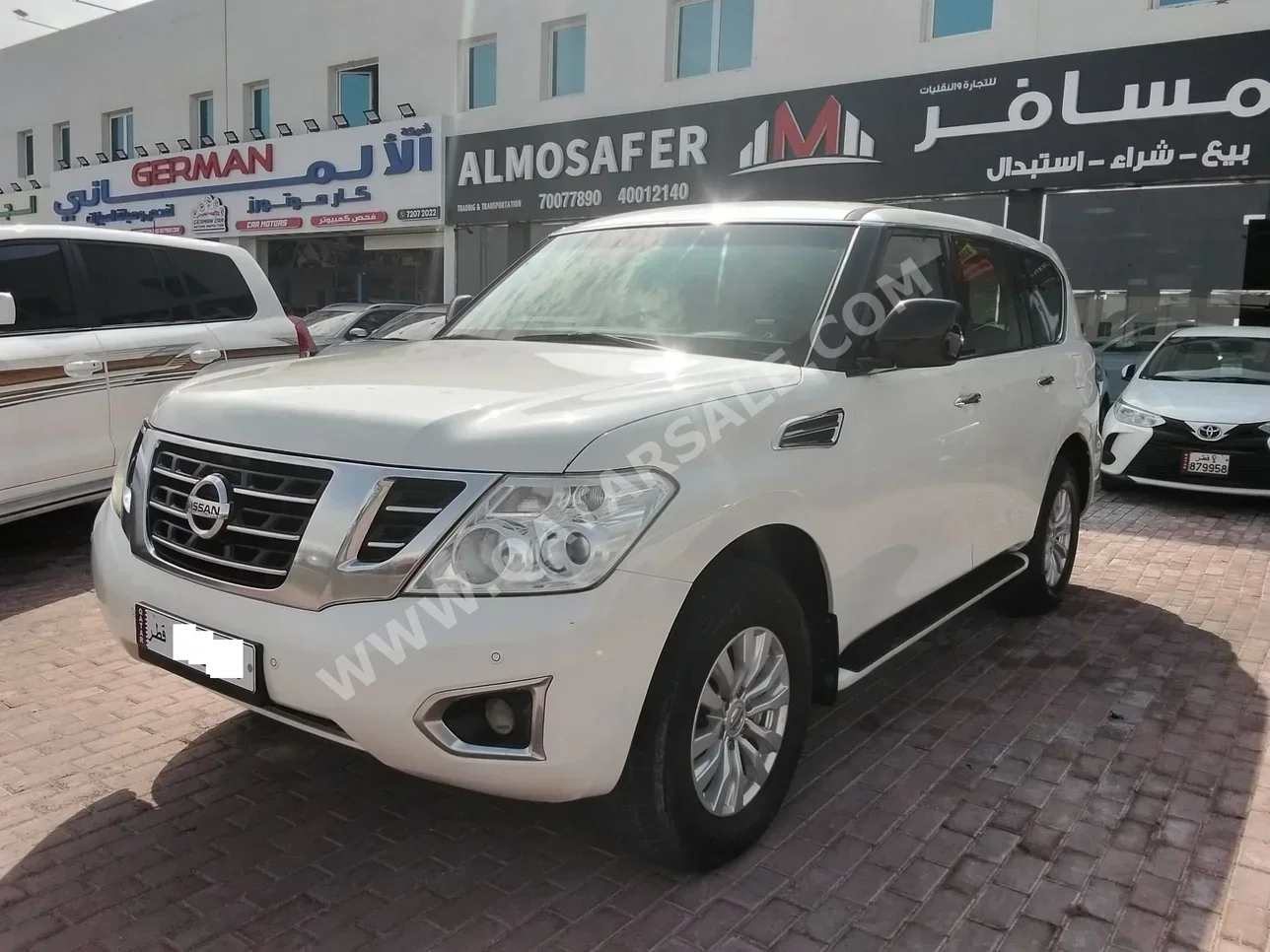 Nissan  Patrol  Platinum  2017  Automatic  290,000 Km  8 Cylinder  Four Wheel Drive (4WD)  SUV  White