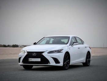 Lexus  ES  350 F-Sport  2025  Automatic  0 Km  6 Cylinder  Front Wheel Drive (FWD)  Sedan  White  With Warranty