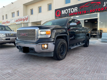 جي ام سي  سييرا  اس ال اي  2014  اوتوماتيك  270,000 كم  8 سلندر  دفع رباعي  بيكب  أسود