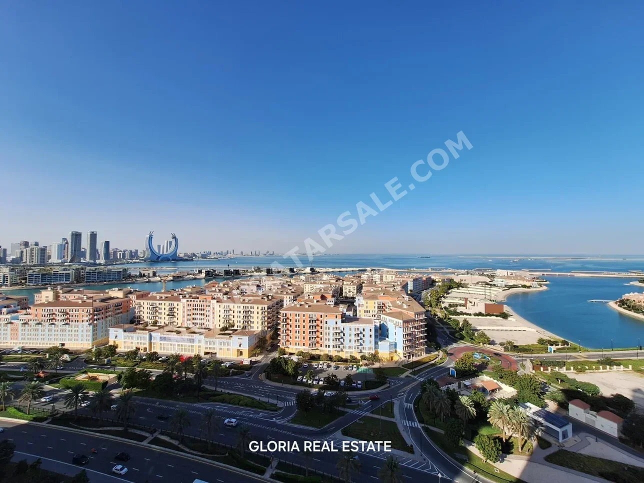 2 غرف نوم  شقة  للايجار  في الدوحة -  اللؤلؤة  نصف مفروشة