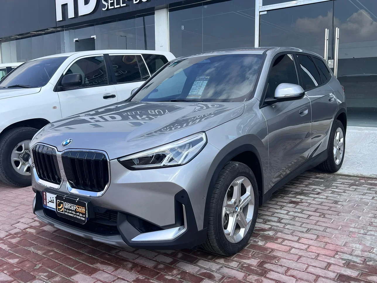 BMW  X-Series  X1  2024  Automatic  25,978 Km  4 Cylinder  Front Wheel Drive (FWD)  SUV  Silver  With Warranty