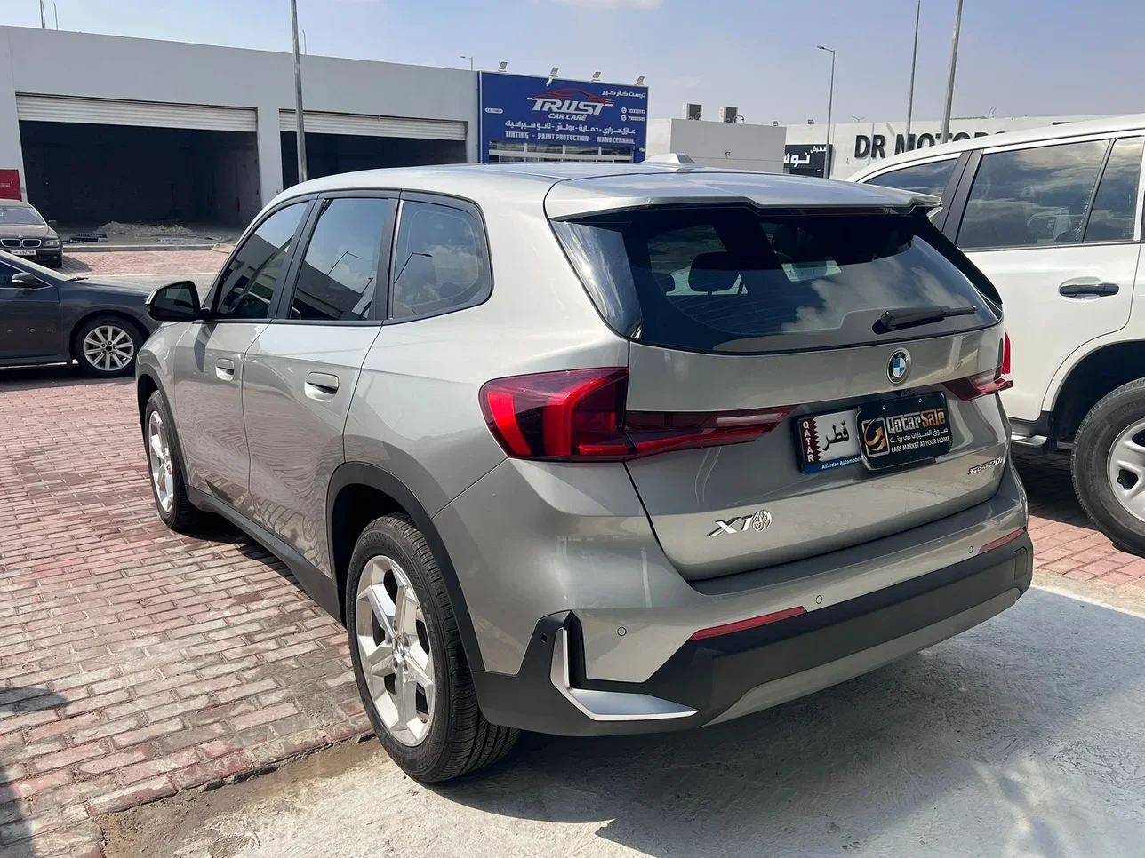 بي ام دبليو  الفئة - اكس  اكس 1  2024  اوتوماتيك  25,978 كم  4 سلندر  سحب امامي  اس يو في  فضي  تحت الضمان