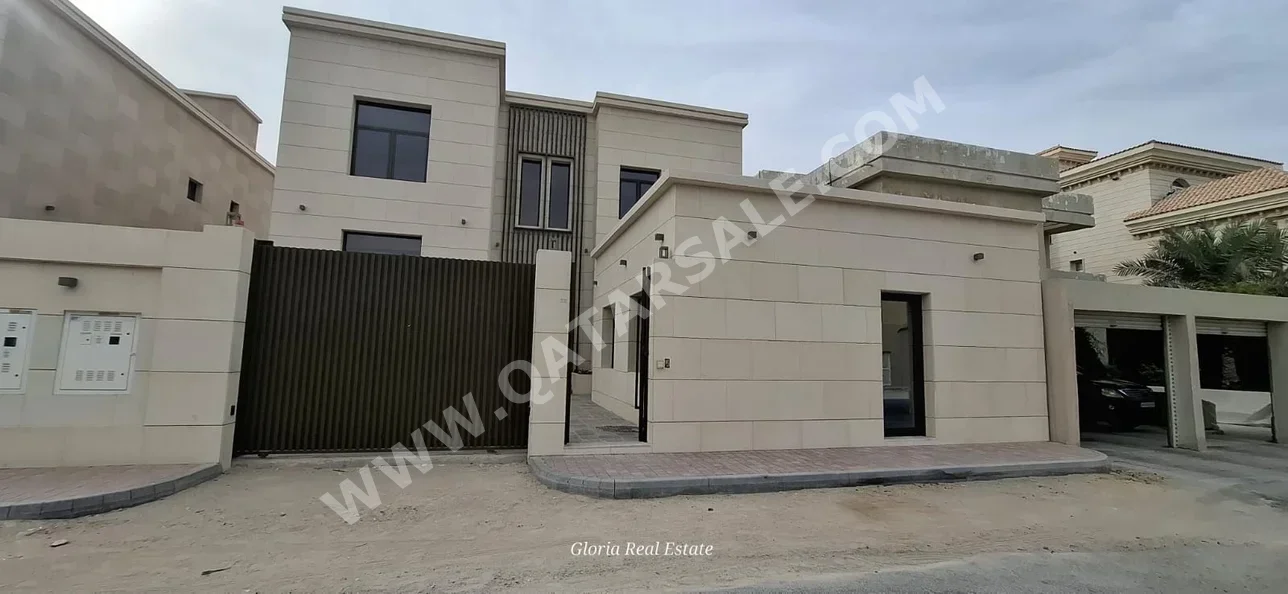 سكن عائلي  - نصف مفروشة  - الريان  - فريج السودان  - 6 غرف نوم