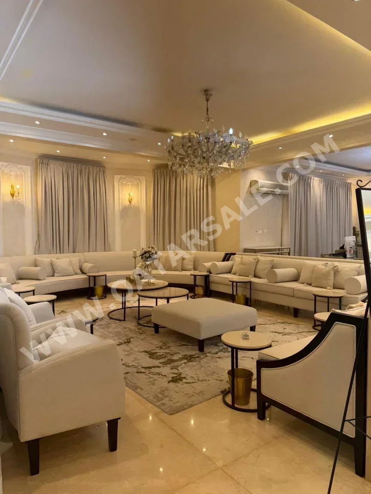 سكن عائلي  - مفروشة بالكامل  - الريان  - العزيزية  - 6 غرف نوم