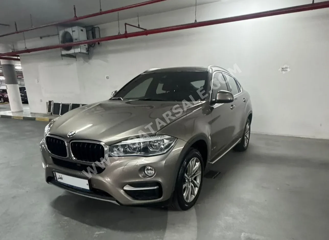 بي ام دبليو  الفئة - اكس  اكس 6  2017  اوتوماتيك  77,000 كم  6 سلندر  دفع رباعي  اس يو في  رمادي
