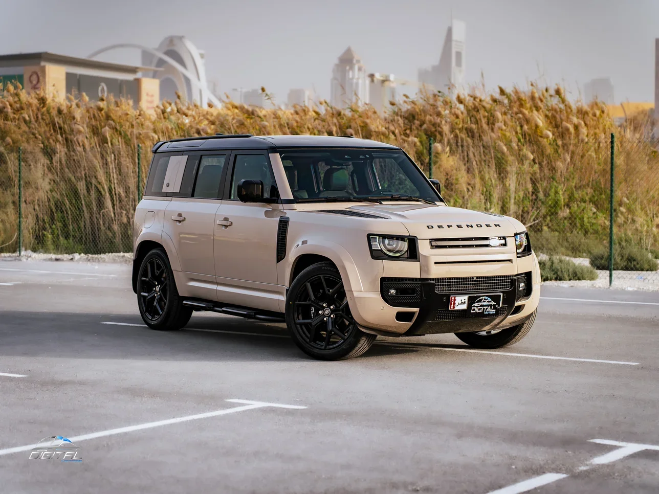 لاند روفر  ديفيندر  110 اتش اس اي  2020  اوتوماتيك  121,000 كم  6 سلندر  دفع رباعي  اس يو في  بيج
