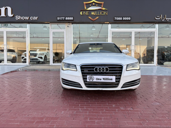 اودي  أي 8  أس-لاين  2012  اوتوماتيك  82,000 كم  6 سلندر  دفع خلفي  سيدان  أبيض