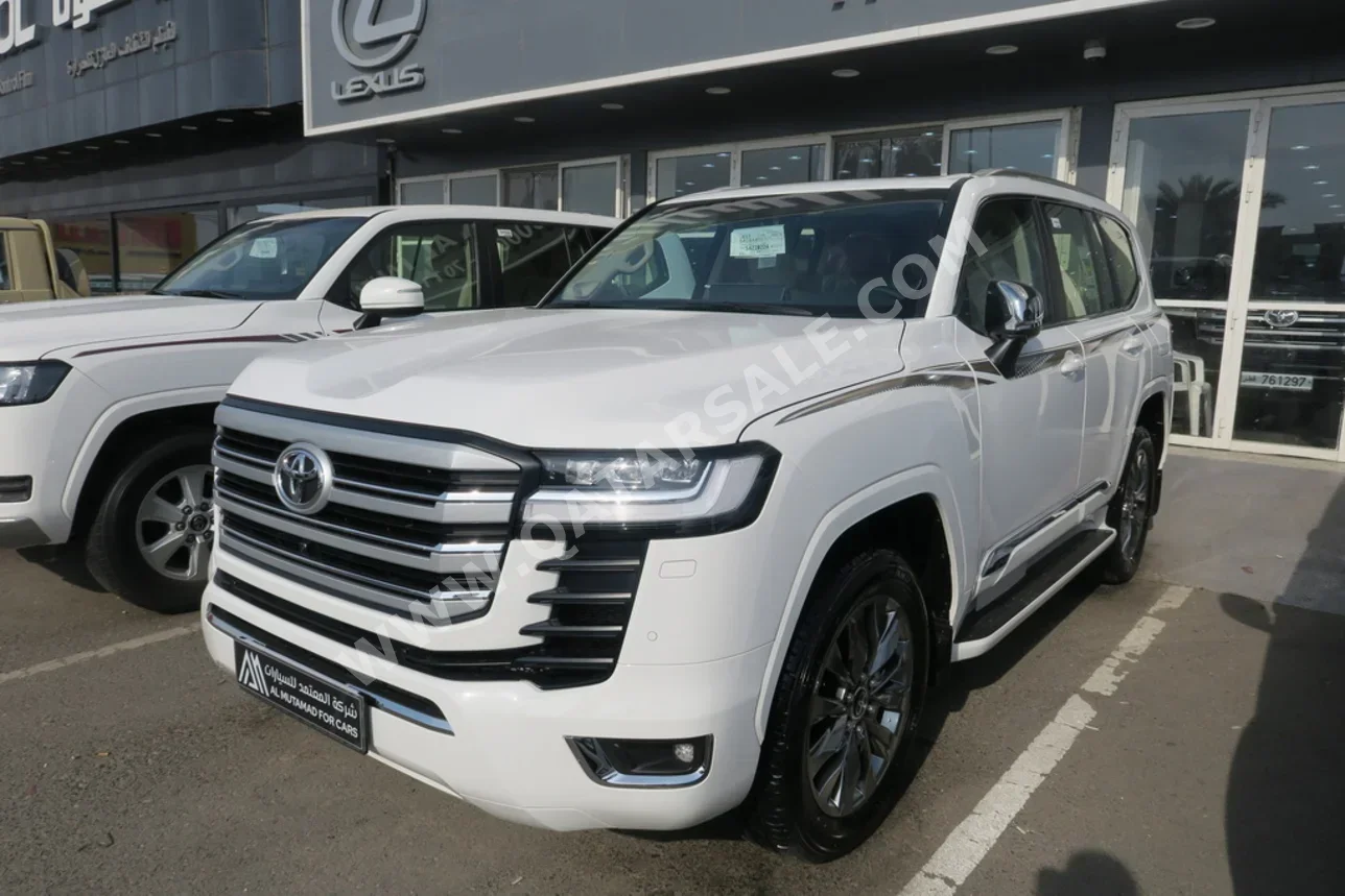 تويوتا  لاند كروزر  في اكس توين توربو  2025  اوتوماتيك  0 كم  6 سلندر  دفع رباعي  اس يو في  أبيض  تحت الضمان