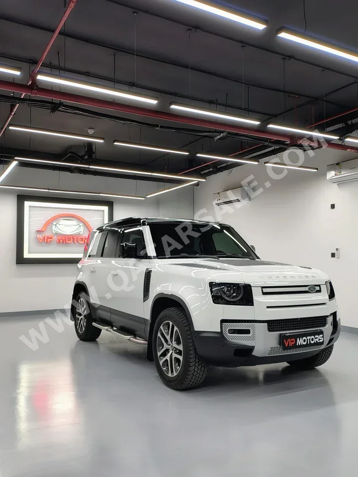 Land Rover  Defender  110 SE  2021  Automatic  51,000 Km  6 Cylinder  Four Wheel Drive (4WD)  SUV  White