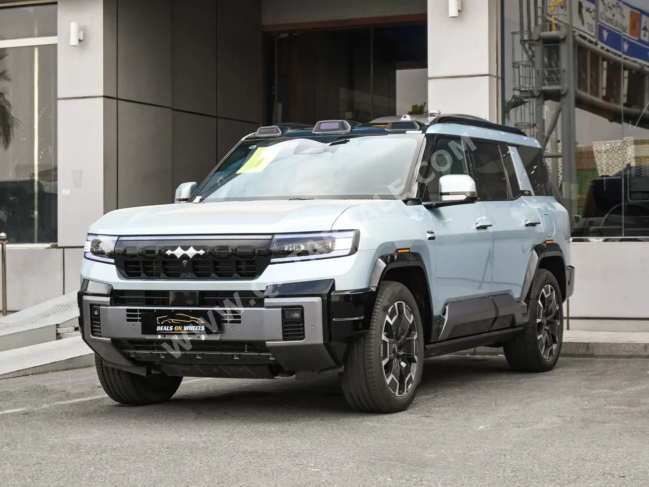 BYD Leopard 8 Flagship 2025 Automatic 0 Km 4 Cylinder Four Wheel Drive (4WD) SUV Blue