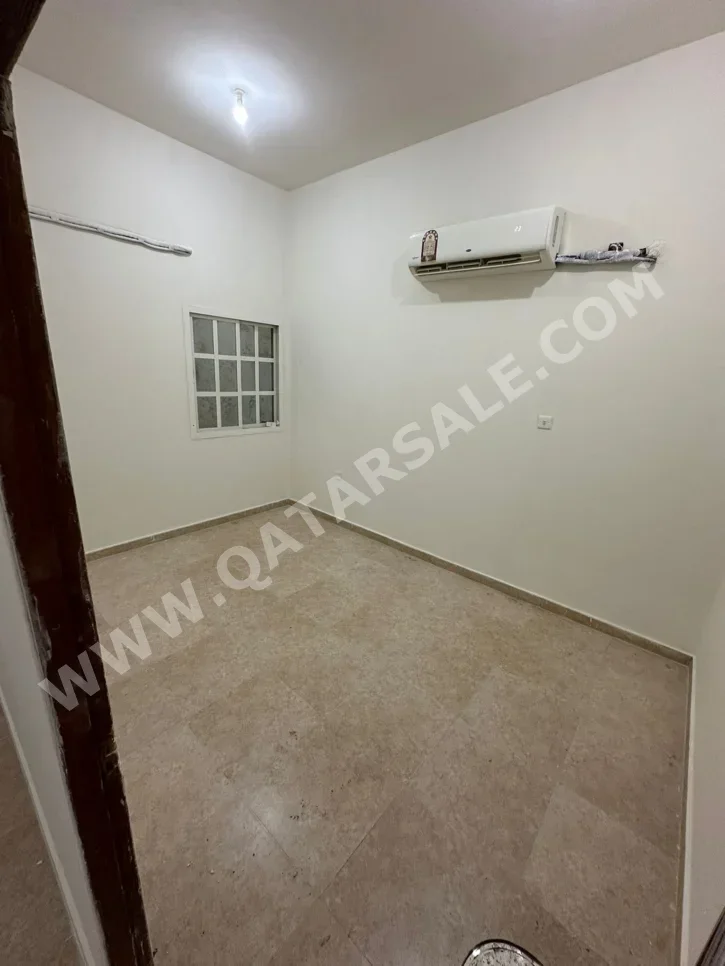 2 غرف نوم شقة للايجار في أم صلال - أم صلال علي غير مفروشة