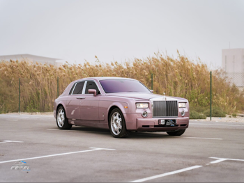 Rolls-Royce  Phantom  2008  Automatic  33,400 Km  12 Cylinder  All Wheel Drive (AWD)  Sedan  Silver