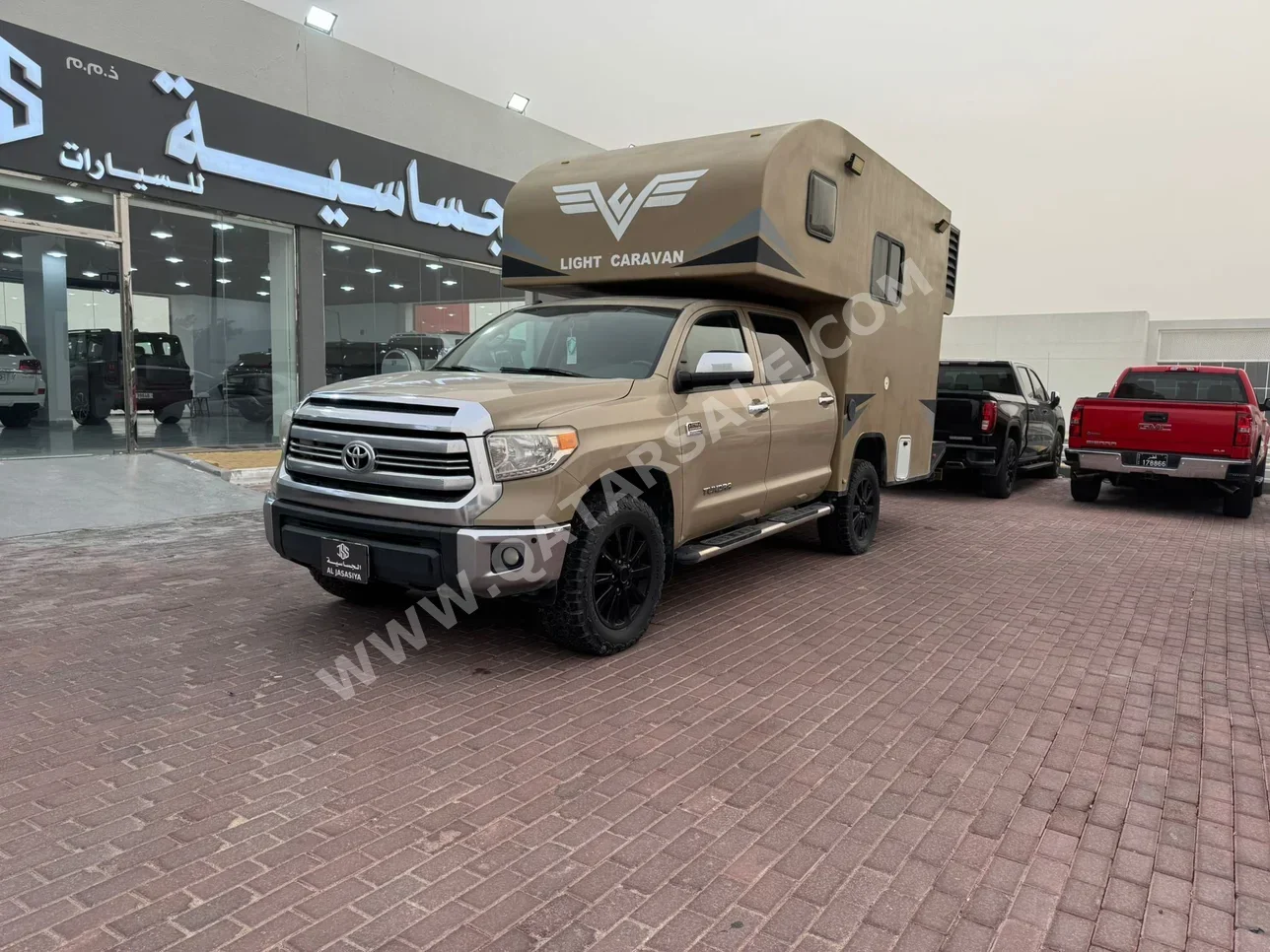 تويوتا  تندرا  بلاتينيوم  2014  اوتوماتيك  120,000 كم  8 سلندر  دفع رباعي  بيكب  بيج