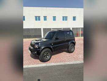 سوزوكي  جمني  2018  عادي  8,423 كم  4 سلندر  دفع رباعي  اس يو في  أسود