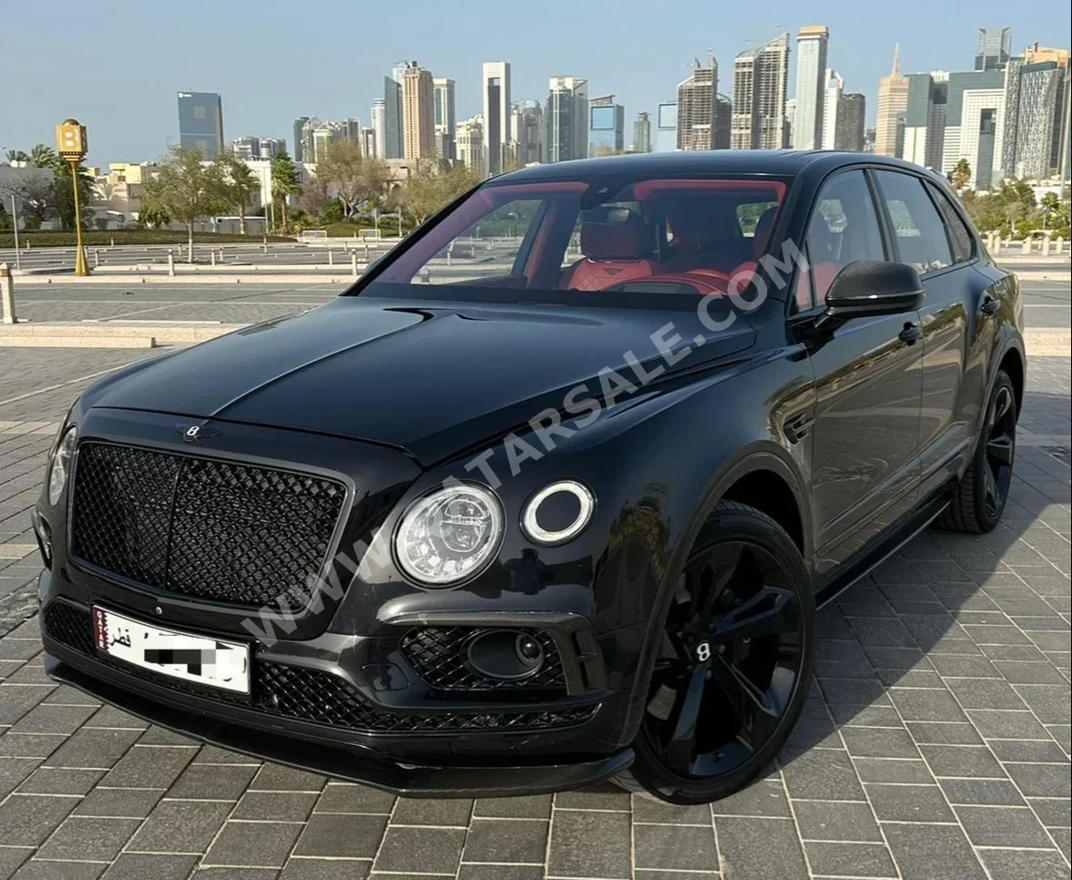 Bentley  Bentayga  2018  Automatic  170,000 Km  8 Cylinder  Four Wheel Drive (4WD)  SUV  Black