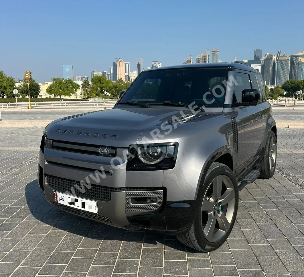 Land Rover Defender 110 HSE 2022 Automatic 68,000 Km 6 Cylinder Four Wheel Drive (4WD) SUV Gray With Warranty