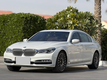 BMW  7-Series  750 Li  2016  Automatic  93,000 Km  8 Cylinder  Rear Wheel Drive (RWD)  Sedan  White