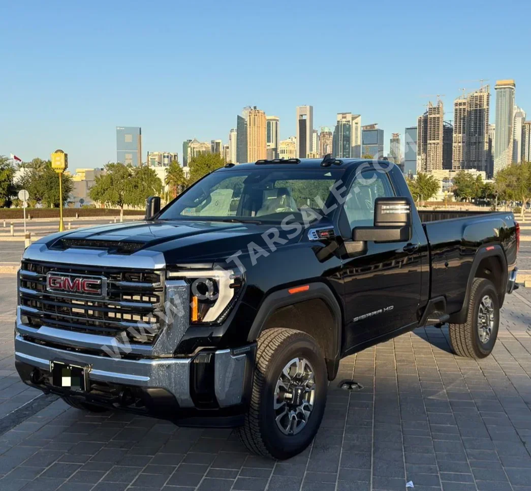 GMC  Sierra  2500 HD  2025  Automatic  0 Km  8 Cylinder  Four Wheel Drive (4WD)  Pick Up  Black  With Warranty
