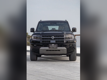 BYD  Denza B5  SUV 4x4  Black  2026