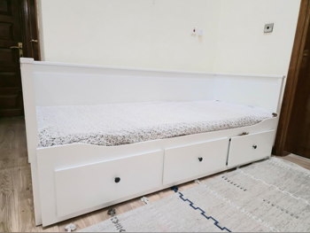 Sofas, Couches & Chairs 3-Seat Sofa  - White