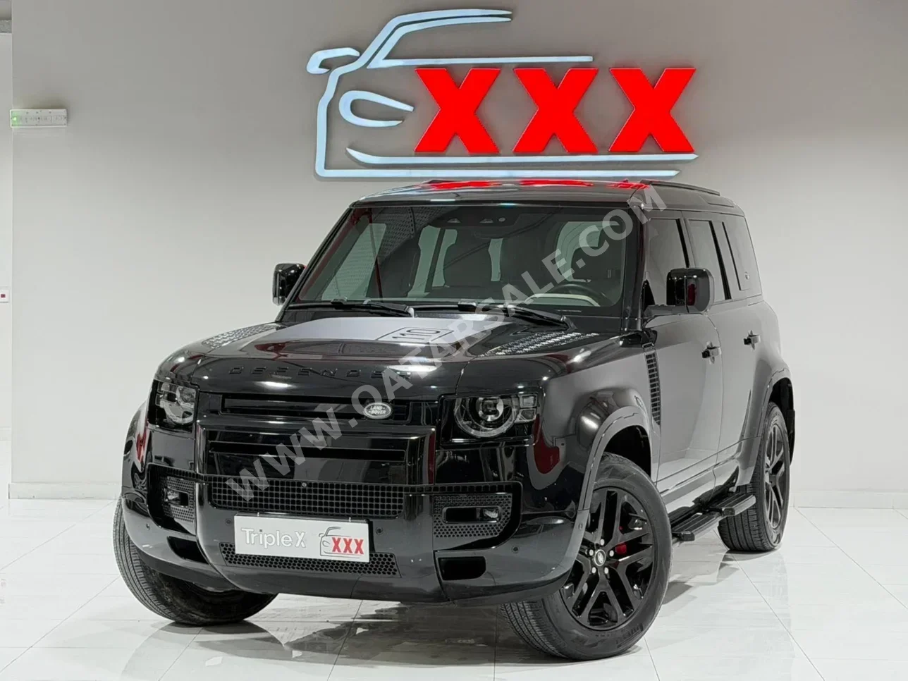 Land Rover Defender 110 SE 2023 Automatic 52,000 Km 4 Cylinder All Wheel Drive (AWD) SUV Black With Warranty