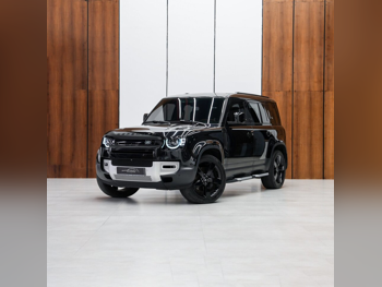 Land Rover  Defender  110 HSE  2023  Automatic  37,000 Km  6 Cylinder  Four Wheel Drive (4WD)  SUV  Black  With Warranty