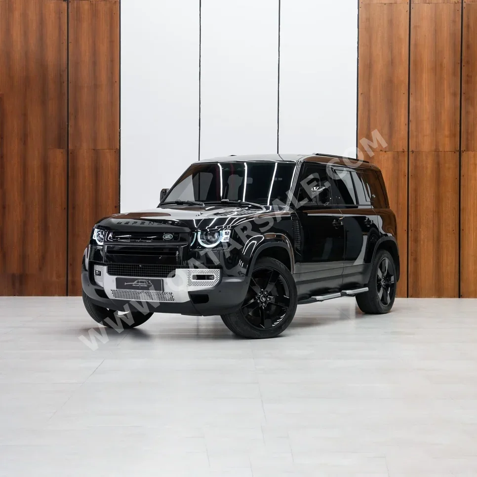 Land Rover Defender 110 HSE 2023 Automatic 37,000 Km 6 Cylinder Four Wheel Drive (4WD) SUV Black With Warranty
