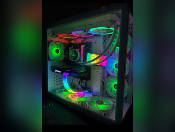 كمبيوتر ألعاب - إنتل كور أي7  - جيجابايت  - ان فيديا جي فورس  - ار تي اكس 3070  - 8 جيجابايت -  64 جيجابايت (2x32)  \ دي دي ار 2 - القرص الثابت:  2 تيرا بايت - القرص الصلب:  32 جيجابايت  2023