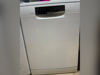 غسالات صحون - تقليدية قائمة بذاتها  - بوش  - أبيض