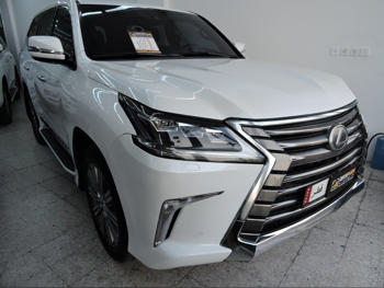 Lexus  LX  570  2017  Automatic  252,000 Km  8 Cylinder  Four Wheel Drive (4WD)  SUV  White
