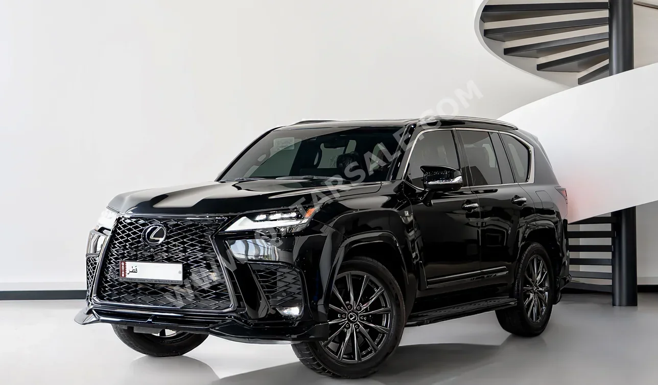 لكزس  ال اكس  600 اف سبورت  2023  اوتوماتيك  52,000 كم  6 سلندر  دفع رباعي  اس يو في  أسود  تحت الضمان