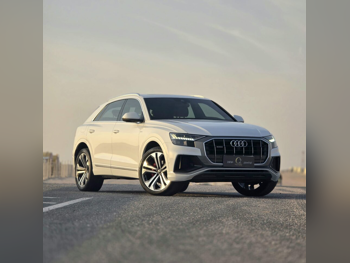 اودي  كيو 8  اس لاين  2019  اوتوماتيك  46,000 كم  6 سلندر  دفع كلي مستمر  اس يو في  أبيض