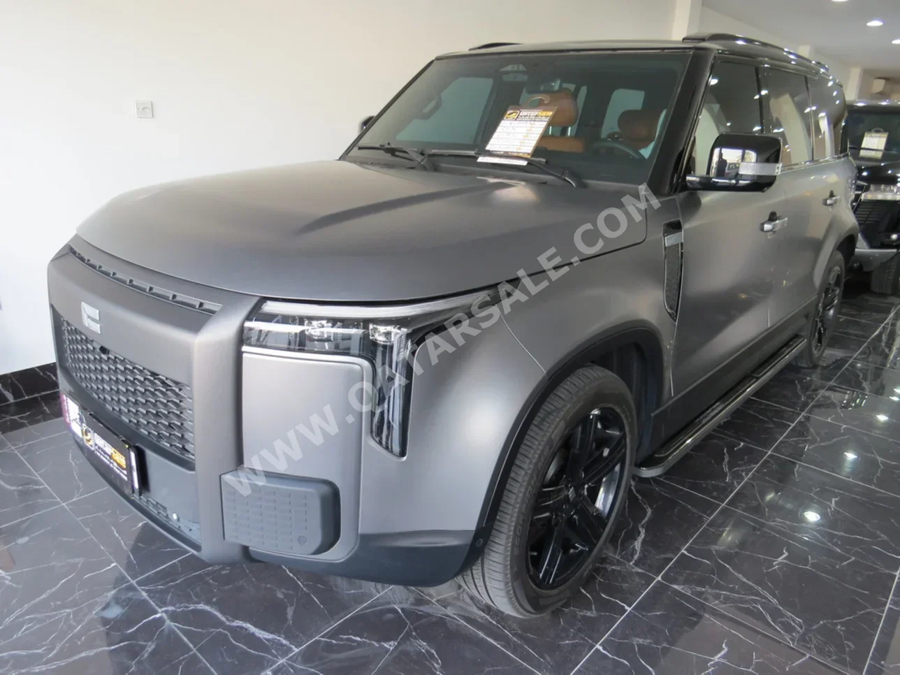 روكس موتور  جيشي  01  2025  اوتوماتيك  16,000 كم  4 سلندر  دفع رباعي  اس يو في  رمادي مطفي  تحت الضمان