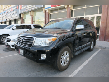 تويوتا  لاند كروزر  جي اكس  2009  اوتوماتيك  374,000 كم  6 سلندر  دفع رباعي  اس يو في  أسود