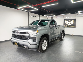 شفروليه  سلفرادو  ال تي  2024  اوتوماتيك  7,000 كم  8 سلندر  دفع رباعي  بيكب  فضي  تحت الضمان