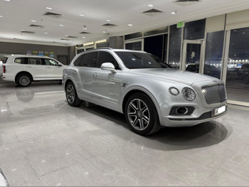 Bentley  Bentayga  First Edition  2018  Automatic  95,000 Km  8 Cylinder  Four Wheel Drive (4WD)  SUV  Silver