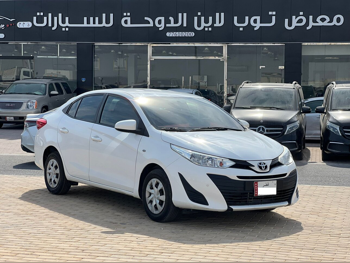 تويوتا  ياريس  2021  اوتوماتيك  96,000 كم  4 سلندر  سحب امامي  سيدان  أبيض