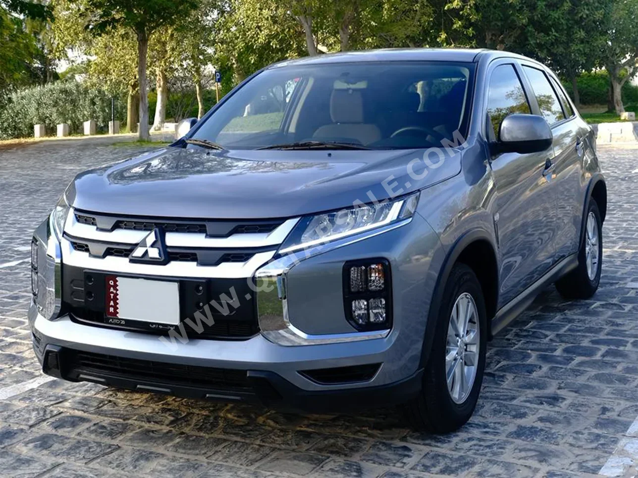 Mitsubishi  ASX  2025  Automatic  10,000 Km  4 Cylinder  Front Wheel Drive (FWD)  SUV  Gray  With Warranty