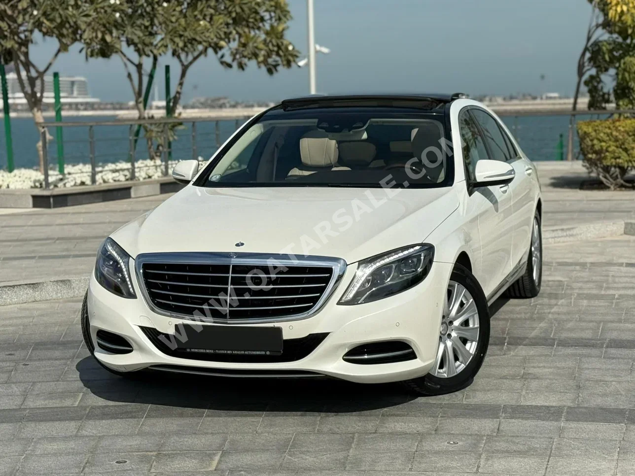 Mercedes-Benz  S-Class  400  2015  Automatic  90,000 Km  6 Cylinder  Rear Wheel Drive (RWD)  Sedan  White