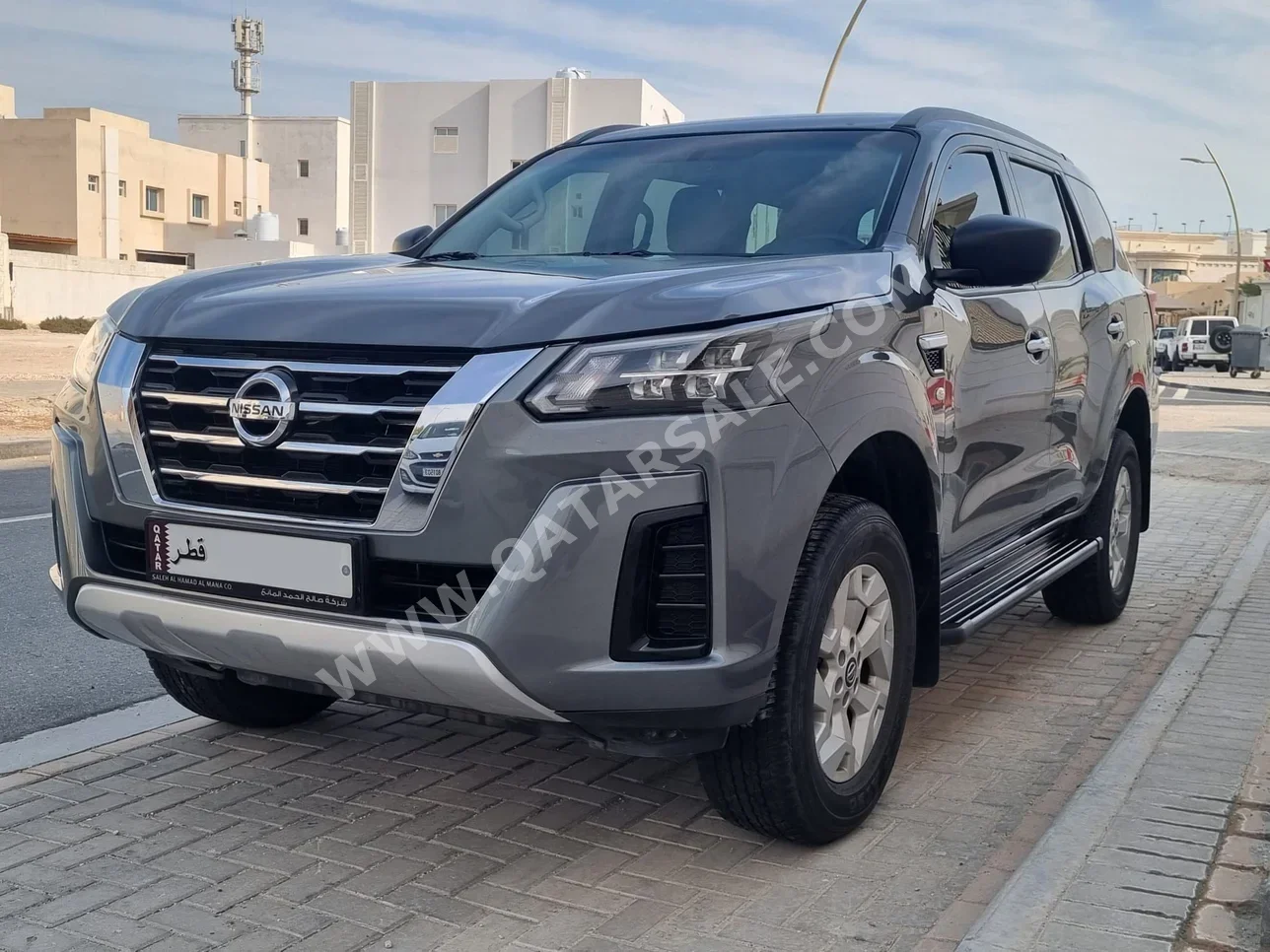 Nissan  Xterra  SE  2022  Automatic  53,000 Km  4 Cylinder  Four Wheel Drive (4WD)  SUV  Gray