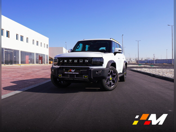 جيتور  تي 2  لكجري  2025  اوتوماتيك  2,000 كم  4 سلندر  دفع رباعي  اس يو في  أبيض  تحت الضمان