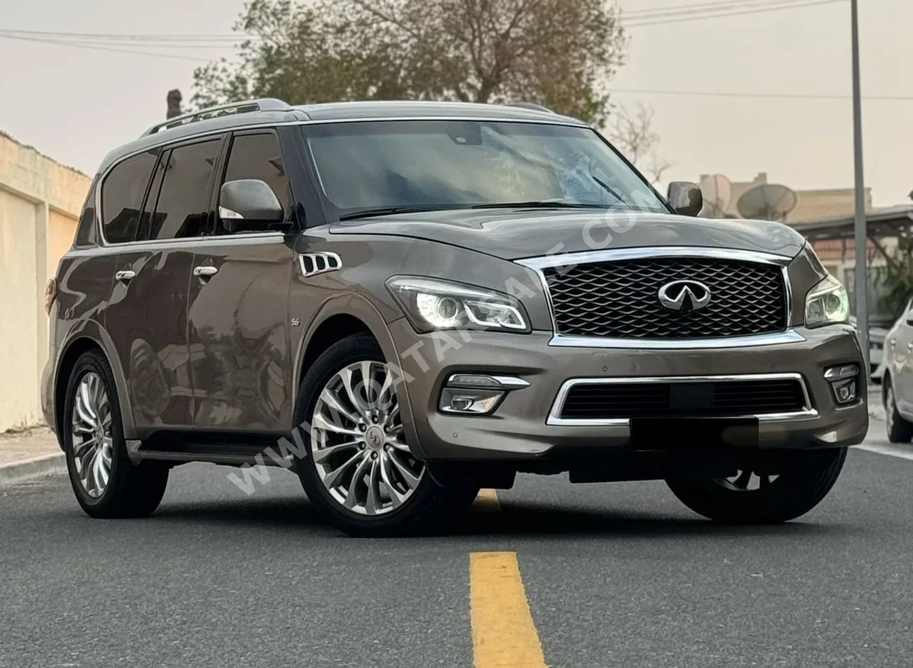 انفنيتي كيو اكس 80 2016 اوتوماتيك 326,000 كم 8 سلندر دفع رباعي اس يو في بني