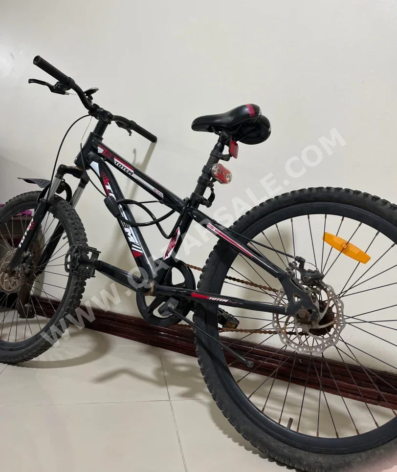 دراجة المدينة  - كبير جدًا (21-22 بوصة)  - أسود