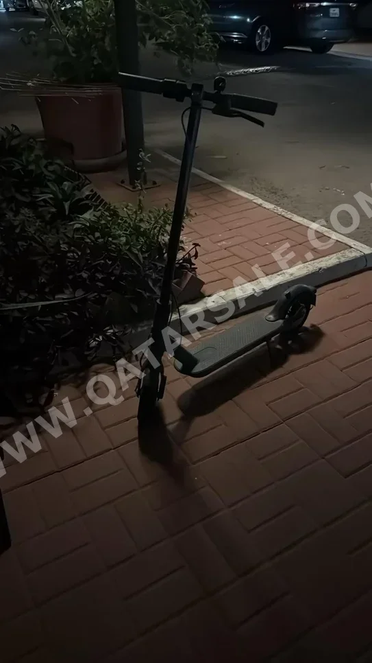 Scooters Electric Scooter - Black