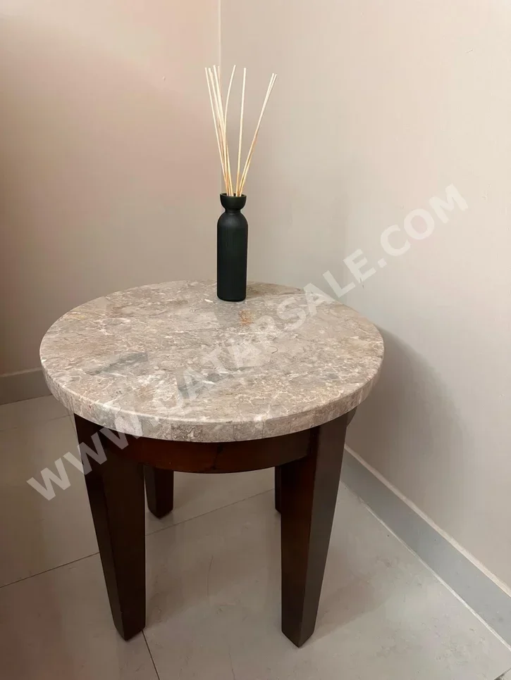 Tables & Sideboards Coffe Table